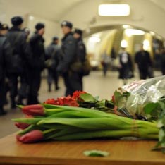 В России вспоминают жертв терактов в метро 2010 года